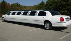 White Lincoln Towncar Stretch Limo